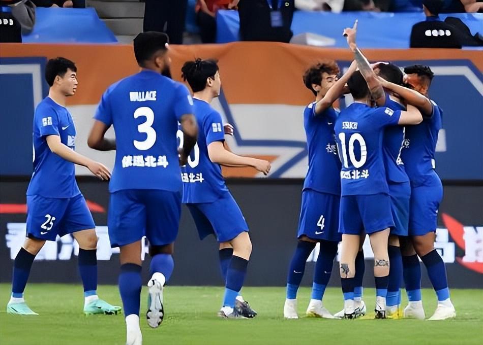 kaiyun-武汉三镇本土首笔重量级签约官宣！曾是上港主力国脚，值得期待