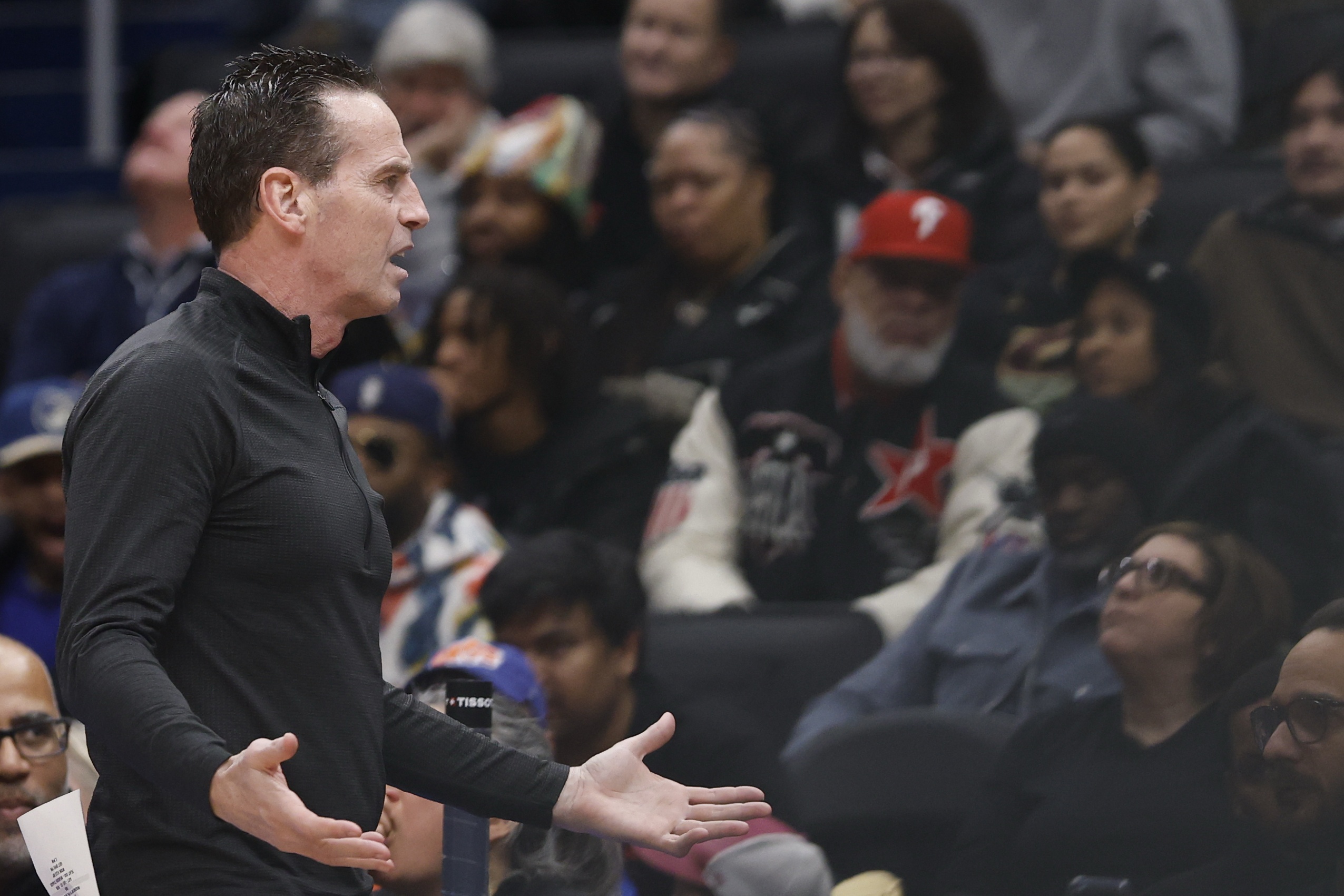 开云体育官方入口-阿特金森：我得反思自己 我不知道在开场就采用无限换防是否正确